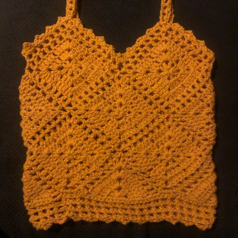 🖤 Crochet Crop Top. - Picture 5 of 5